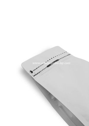 Бял мат плик тип кутия, с вентил и цип 115х80х215 мм 250 гр, 25 бр / 1000 бр