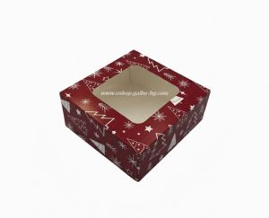 Малка Коледна кутия с прозорец за сладкиши 13*13*5 см    25 бр. / 400 бр.