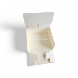 Картонена кутия за 4 парчета торта БЯЛА   16*14*8 см - 25 бр / 250 бр.